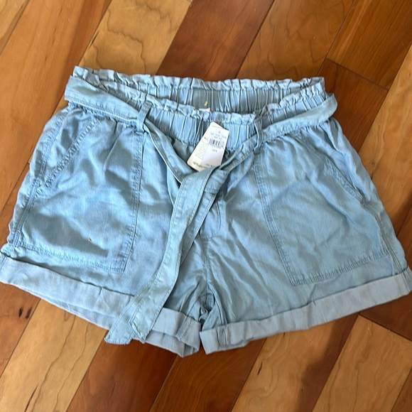 aerie Pants - NWT Aerie Chambray Shorts